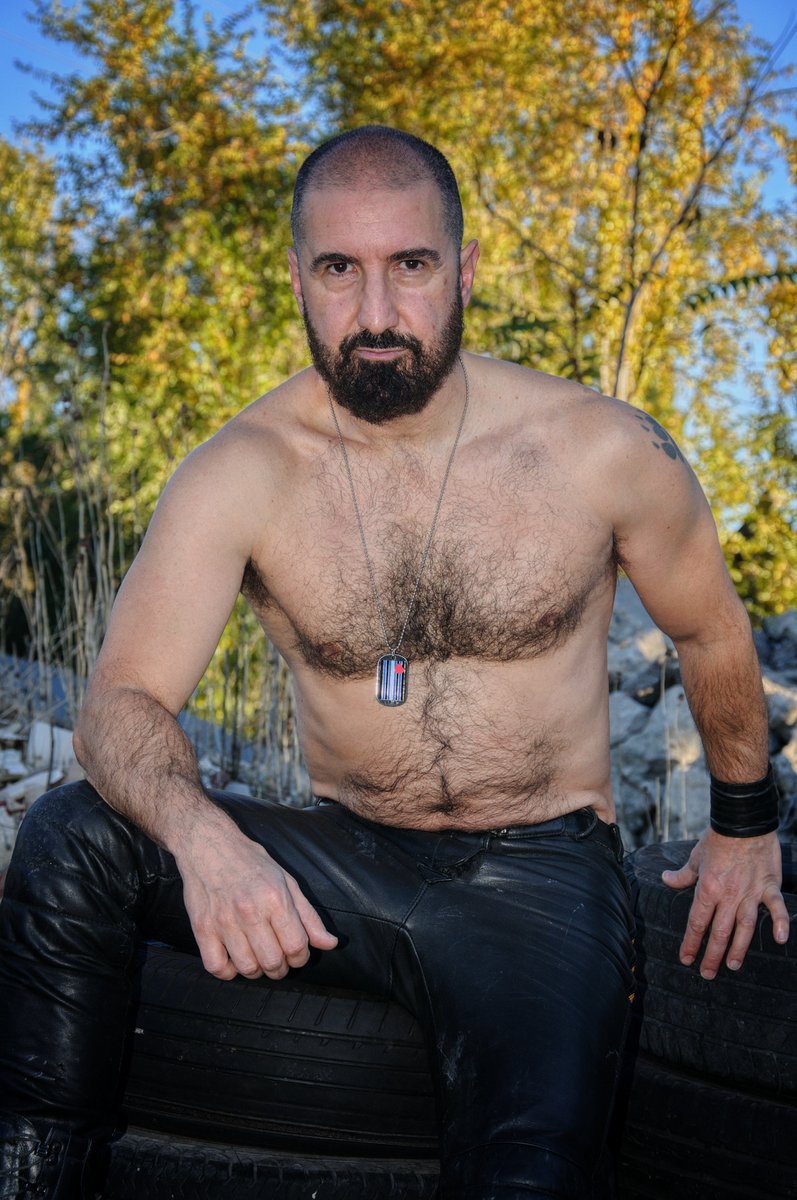 I sit and wait
Te espero sentado

📸 <a href="/Oterostudio/">Otero Photostudio</a> 

Enjoy all my adventures on my fans sites
Disfruta de todas mis aventuras en mis plataformas