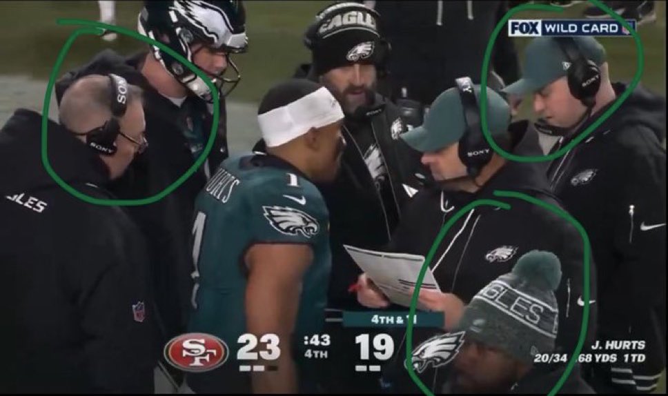 That Hurts tweet media