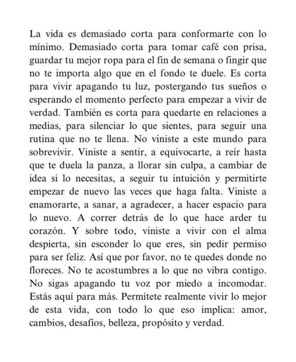 lunvel's tweet photo. Que sea un abril lleno de todo lo bonito. Por una vida tranquila y llena de sorpresas y de amor y de todo lo que me haga sonreír... https://t.co/s7zkwFiUQX