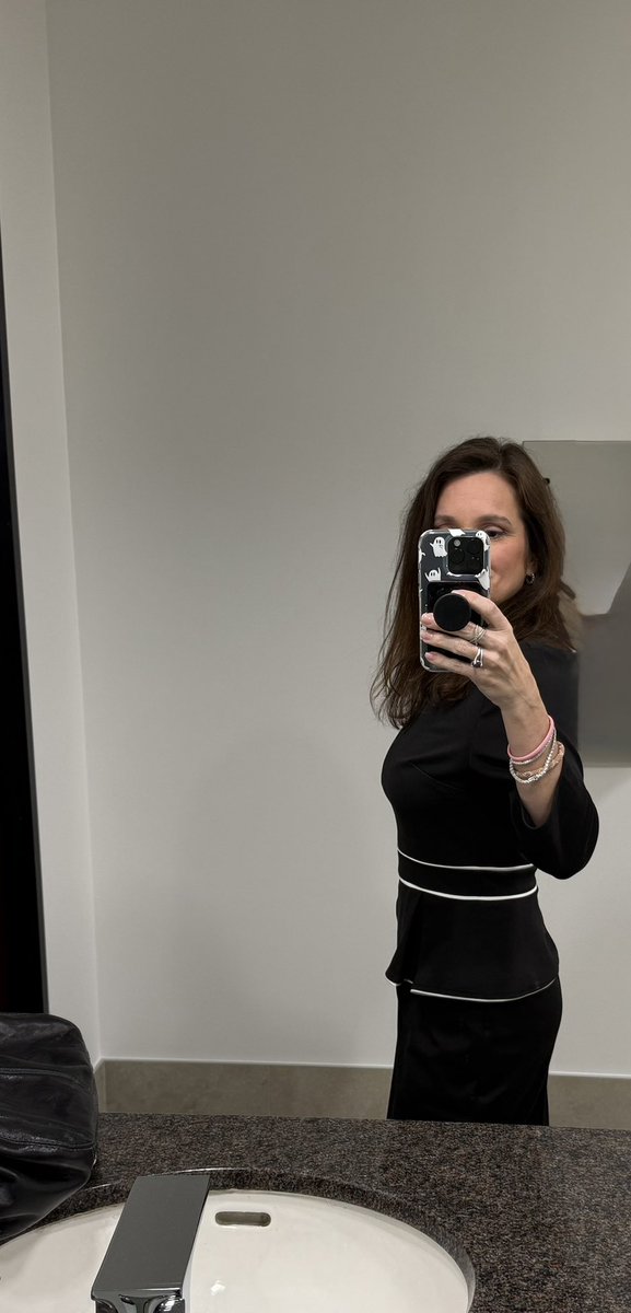 🐣🐇 Duchess of Bunnies 🐇🐣 tweet media