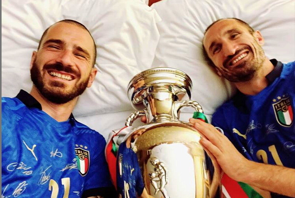 N-Parola Mario Balotelli Cyborg tweet media