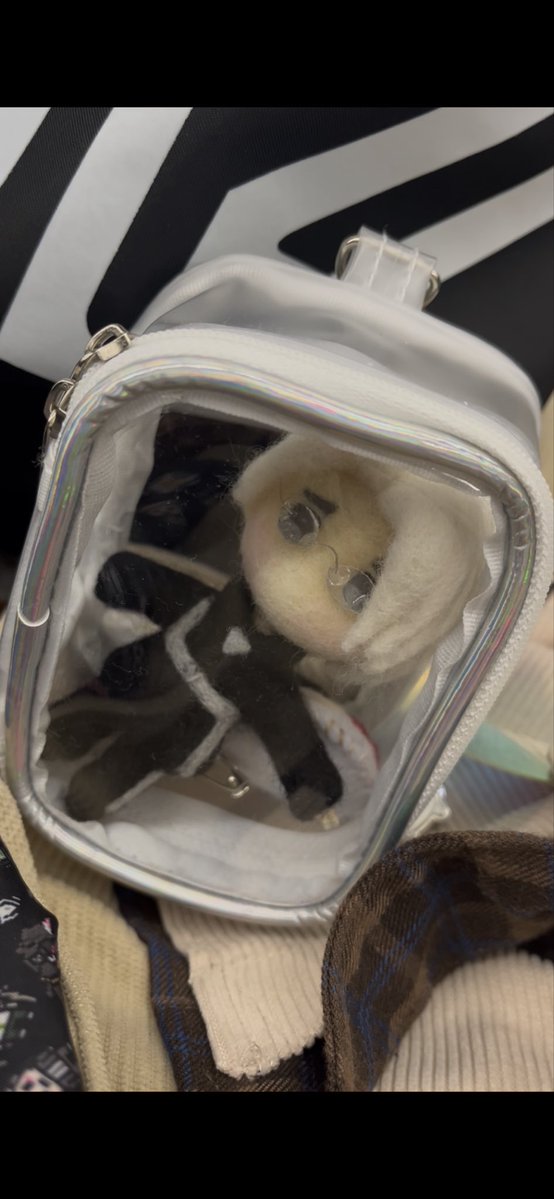 パティ tweet media