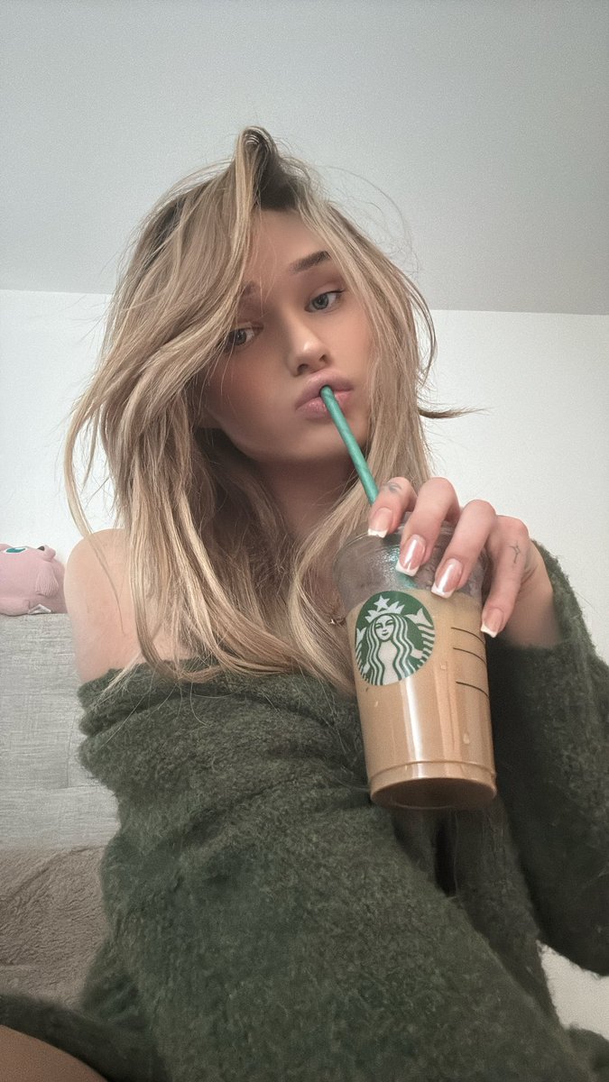 Evie 🏳️‍⚧️ tweet media