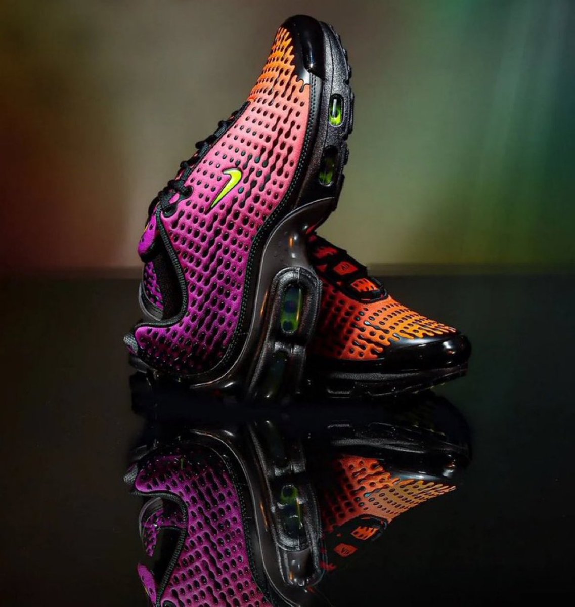 snkr_twitr's tweet photo. AD: PRICE DROP: $107.18 w/code LASTSHOT
Nike Air Max Plus VII 'Dusk'  

Shop -> https://t.co/A8b0kehWAB

$110 w/code JDS10
JDSports https://t.co/uHyeFivK1e
(Use STATUS Rewards) https://t.co/jslXBQYGOl
