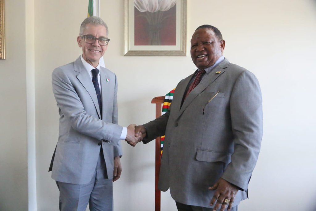 Italy in Zimbabwe tweet media