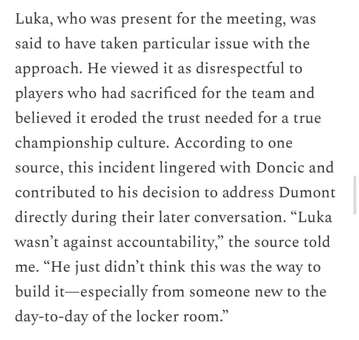 LakeShowYo tweet media