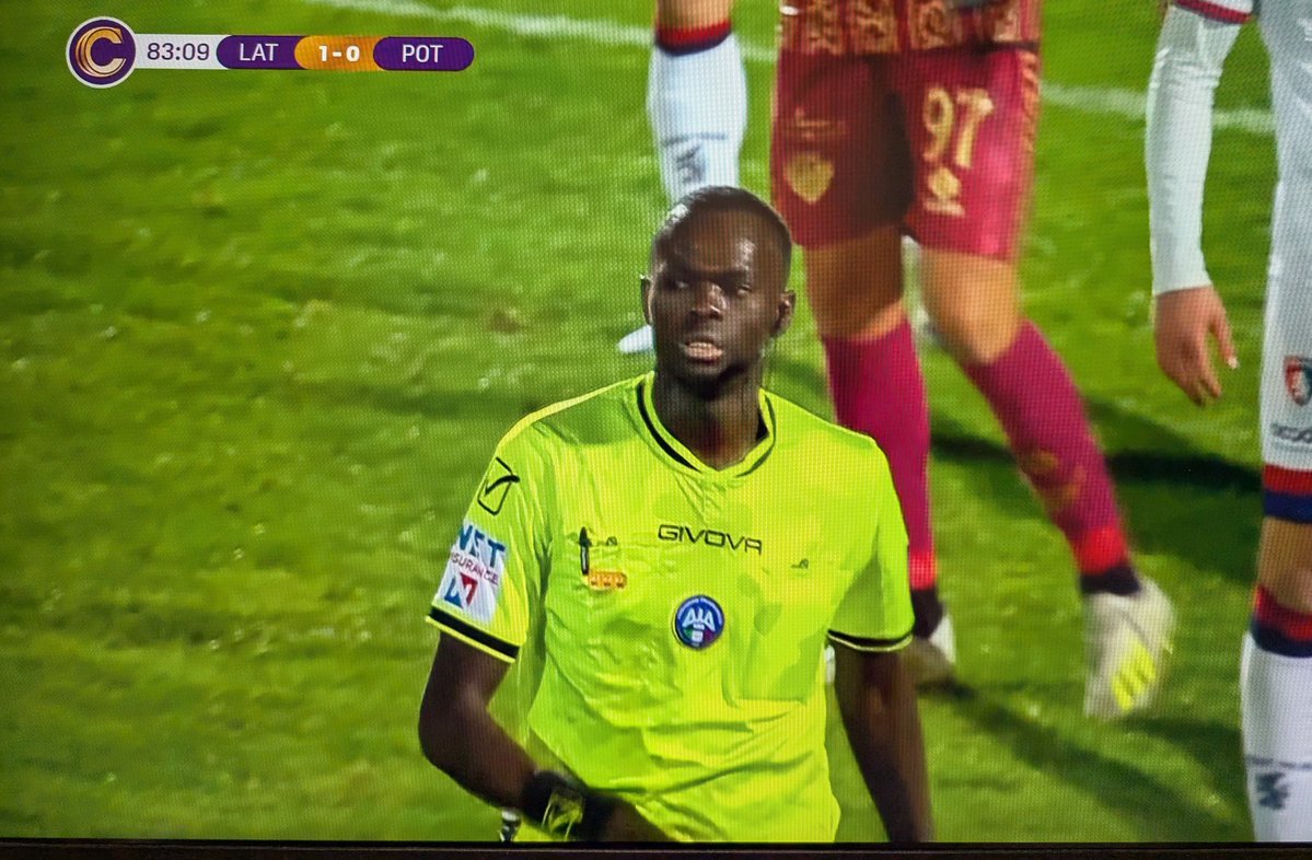 #oaktreeOUT 🧱🇮🇹 tweet media