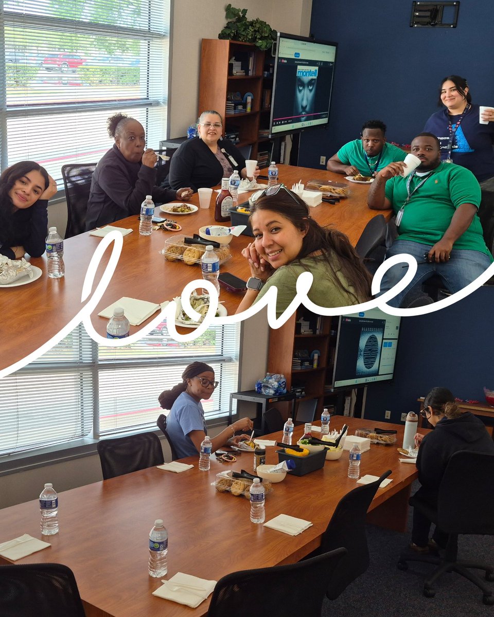 ElsikNGCRams's tweet image. @ElsikNGCRams is grateful to every paraprofessional who provides support to our students from the time they enter the building, in their classrooms, and throughout the day. You are essential to our #RAMNation Community. Thank you Hospitality for hosting their luncheon! 🩵🐏🤍🐏