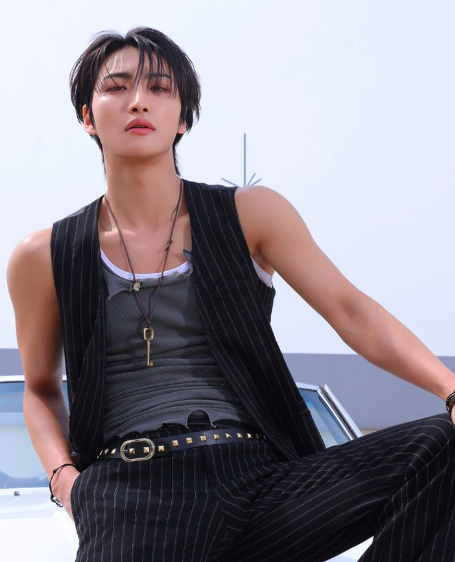 About Music tweet media