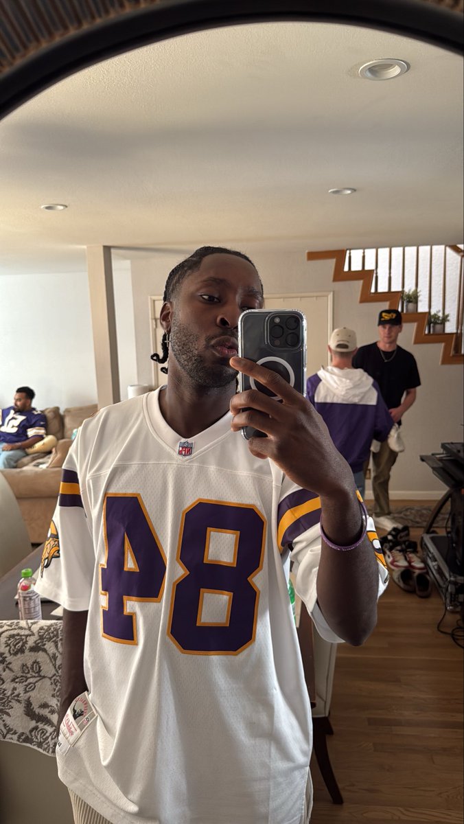 Barflaan Tedoe 🇱🇷 tweet media