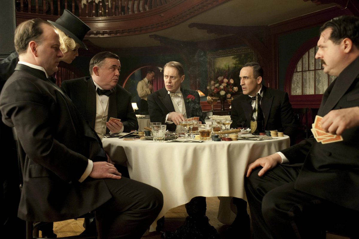 verodu36's tweet photo. "Locked in a 1920s speakeasy—find hidden clues, crack the bootlegger’s code, escape before the cops raid! ♀ #EscapeRoomAdventure #SpeakeasyMystery" https://t.co/ie2QFjiTFM