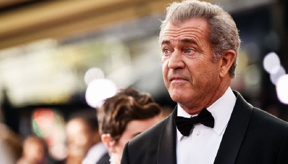 المخرج الأمريكي، ميل غيبسون:

إذا أراد العالم السلام، فعليه أن يتحد ضد إسرائيل