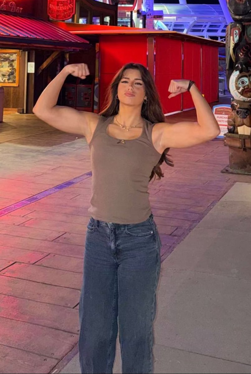 𝐂𝐚𝐦𝐩𝐲 tweet media