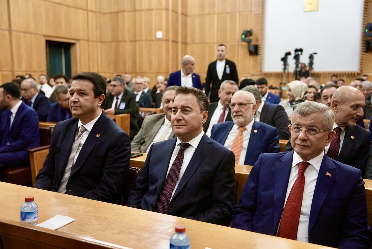 Mehmet Emin Ekmen tweet media