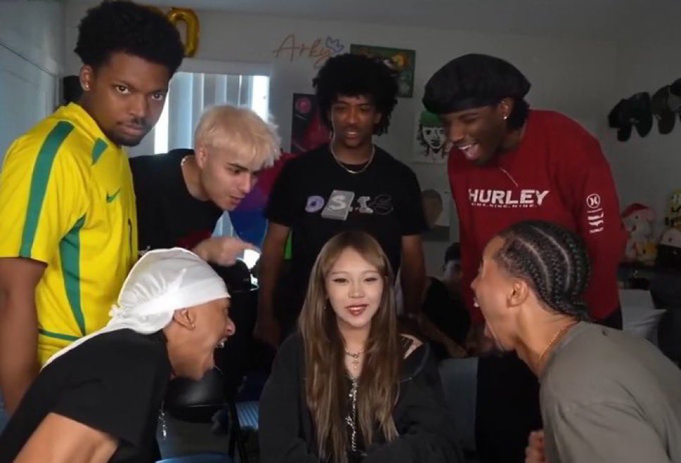 Sunny Updates tweet media