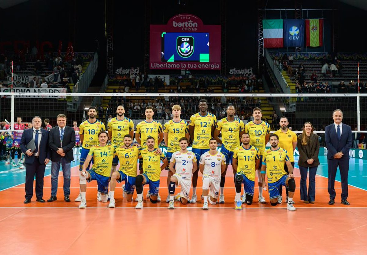 cvguaguas's tweet photo. Territorio Champions League | El CV Guaguas finaliza su participación en casa del campeón de Europa, en tres sets (18, 21 y 23 puntos). https://t.co/4VeWdEAsC2