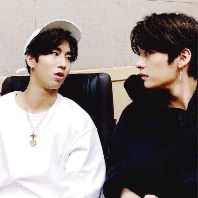 Every day a photo of Minsung tweet media