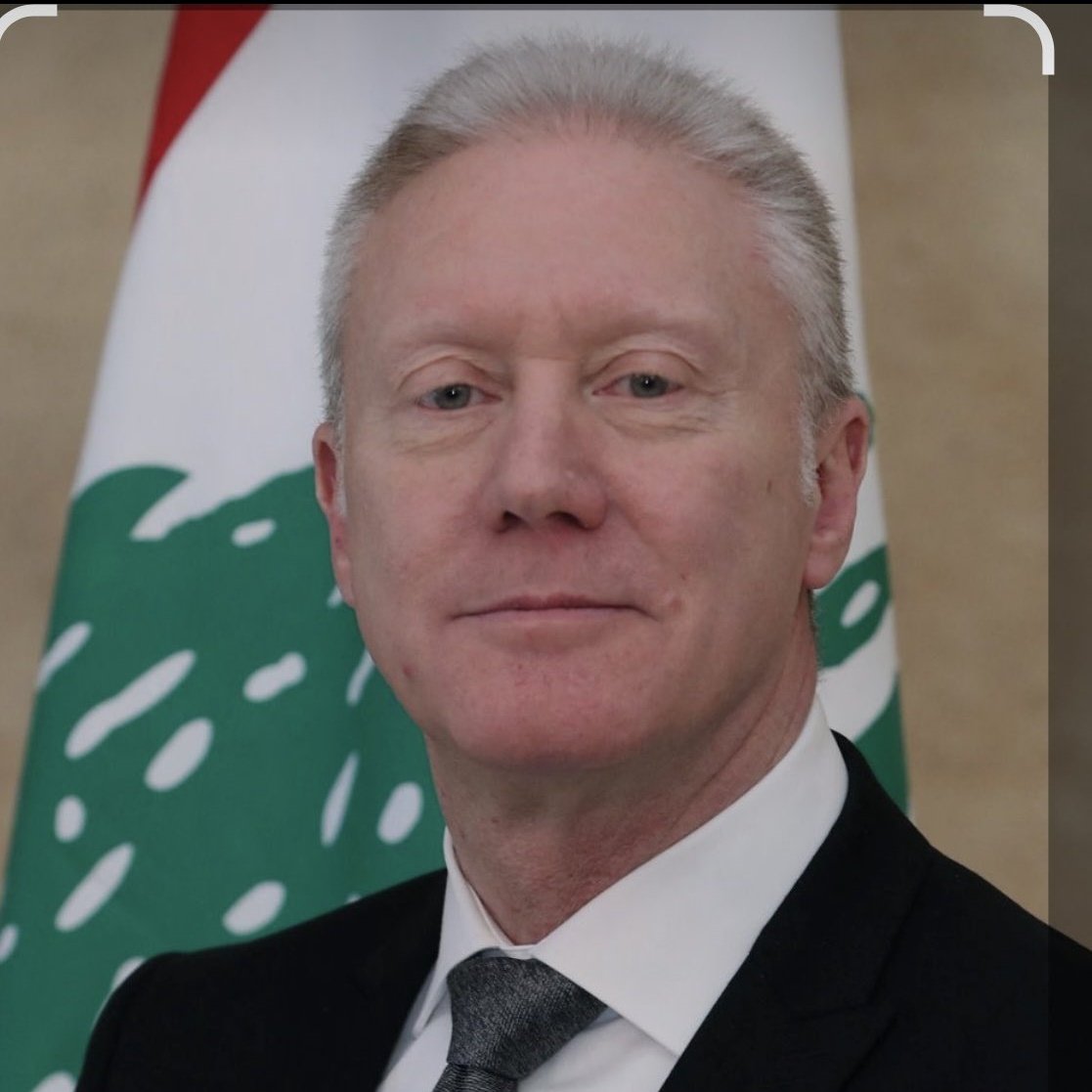 asmer25nice's tweet photo. @jamil_el_sayyed يا جميل  لازم تفهم ان الزمن الأول تحول ومهما كابرتم واعترضتم لن يغير شي في الأمر ايام عزكم  انتهى اما الخضوع واما القتل حتى اخر ازعر فيكم والف تحيه الي الوزير الشجاع يوسف رجي رئيس الجمهوريه القادم  باذن الله رغم انفكم أيها المجرمون https://t.co/w9ROGkcsXU