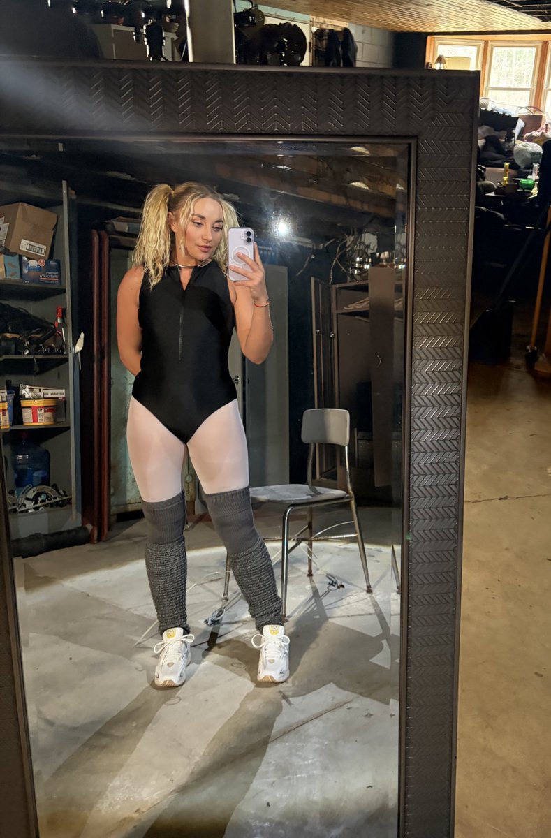 ZoeyZiptie's tweet photo. Before @EricCainFutile - lots and lots of gags to come 😱🫠

I am loving this leotard though 😇 https://t.co/1kKLG289hJ