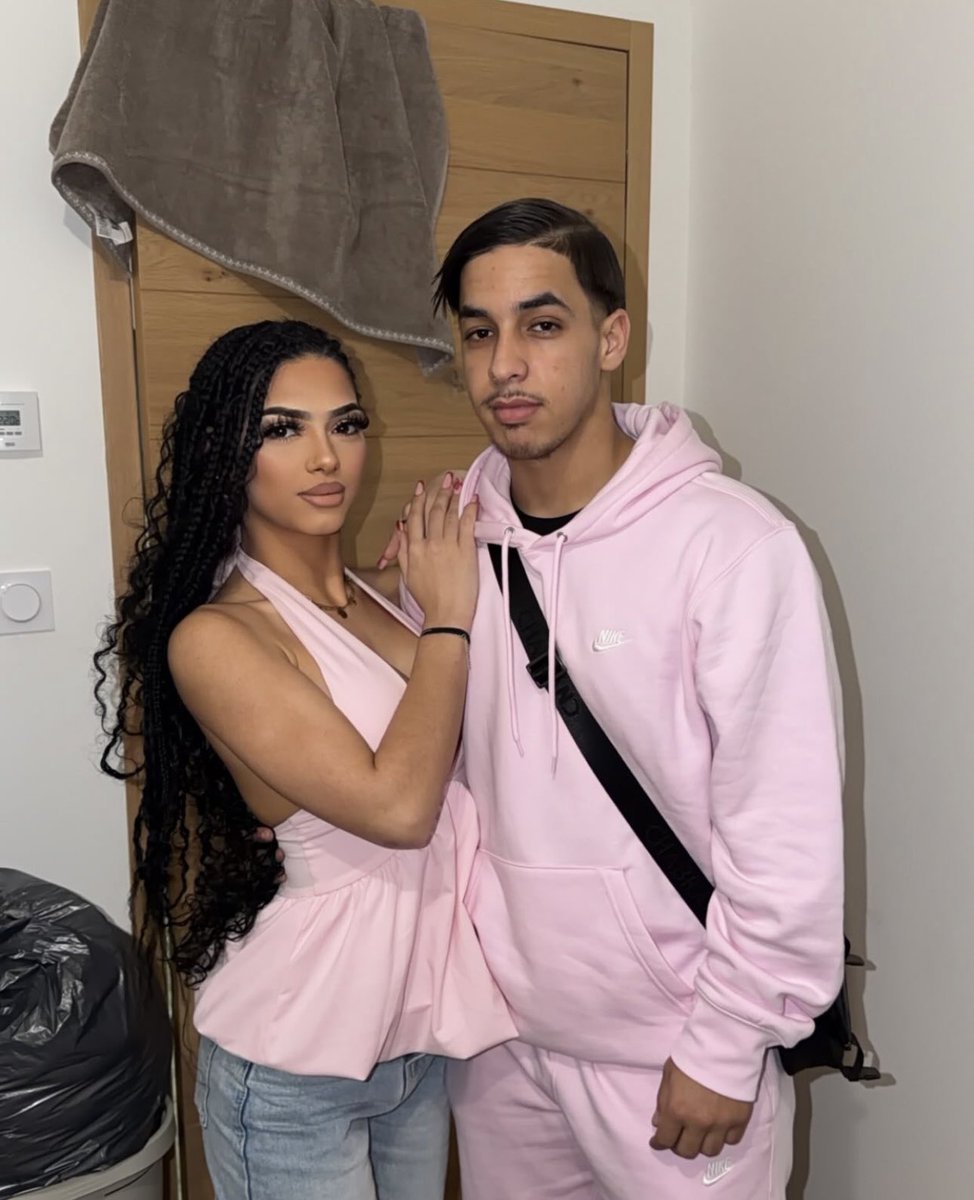 noorbbbh's tweet photo. THREAD : LES VIDÉO LEAK QUI TOURNE DE LEYNA ET CANNETTE EN TRAIN DE DORO 💀🔞

MET UN LIKE ET JE T’ENVERRAIS LA VIDÉO EN DM ( instantanément)

https://t.co/7OqAEGUly9

🚨Ceux qui n'ont pas de temps a perdre passez directement par le lien en bio !🚨 https://t.co/hOgN9UUmKW