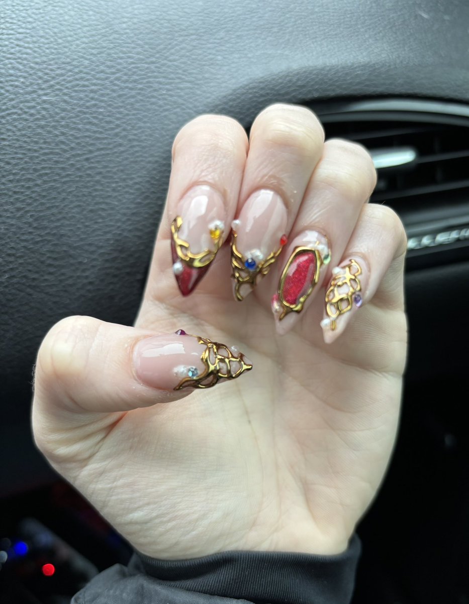 𝐍𝐚𝐫𝐜𝐢𝐬𝐬𝐮𝐬 ♡ 𝒻𝒾𝓃𝒹𝑜𝓂 tweet media