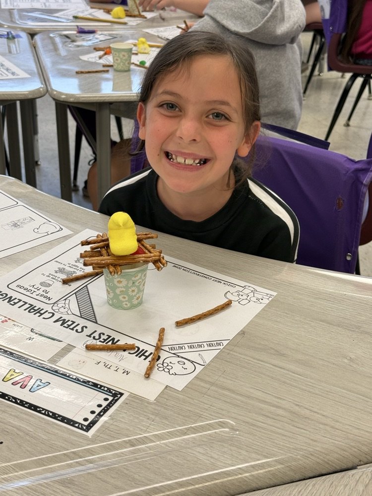 M19_MES's tweet photo. Mrs. Zaldana's 2nd grade class at MES learned about shapes, simple machines, construction, and engineering using snacks to build a Chick Nest. #MESProud #19EveryStudent https://t.co/WNTuLU2P4r