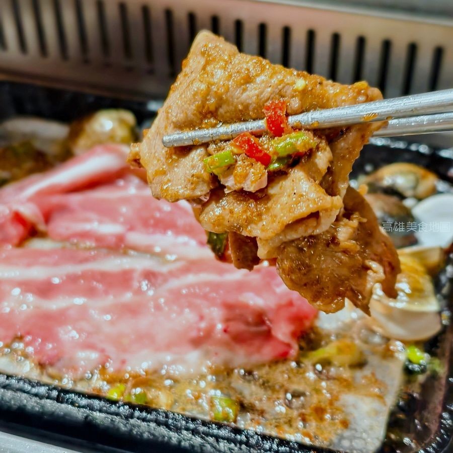 MasoudEbrahimim's tweet photo. 每次品尝拌饭都宛如一场盛宴，其香气四溢、滋味丰富到令人欲罢不能。 https://t.co/CeWxAkEr6d