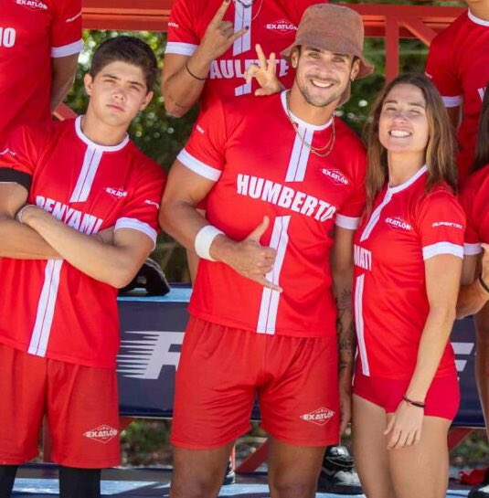 Sof harta de los rojos ୨ৎ tweet media