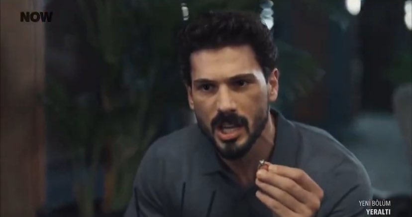 MineKaan591826's tweet photo. Dizide Beklediğim Tek Sahneydi Şimdi De Nişanlı Çifti Ayıran Kadın Mı Yani Neyse 😏
#AlCey #Yeraltı https://t.co/v2p2mfBHps