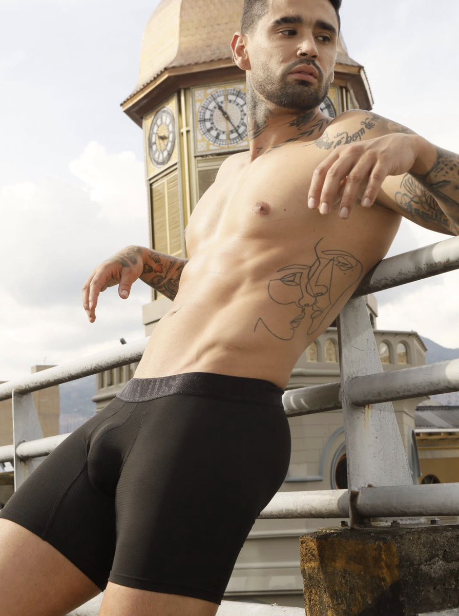 Labios de FUEGO! tweet media