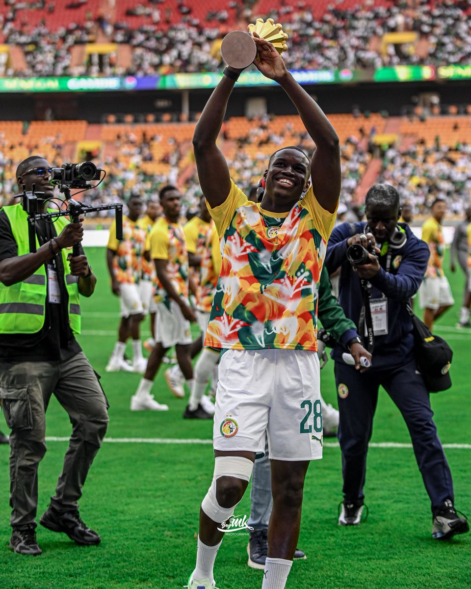 asalimkimto's tweet photo. Senegal rek 🇸🇳🤩❤️ #senegalais #Senegal2050 #senegalaise_tik_tok #SenegalTikTok https://t.co/o0d7zqjacz