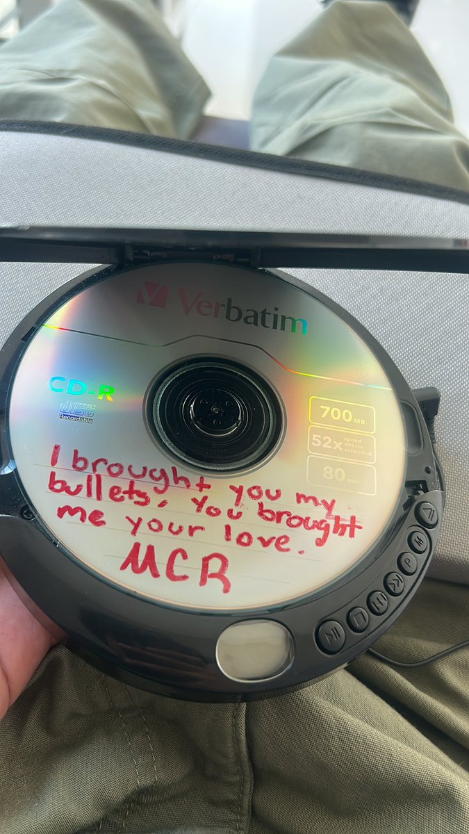 LexOruzz #MCRTWT tweet media