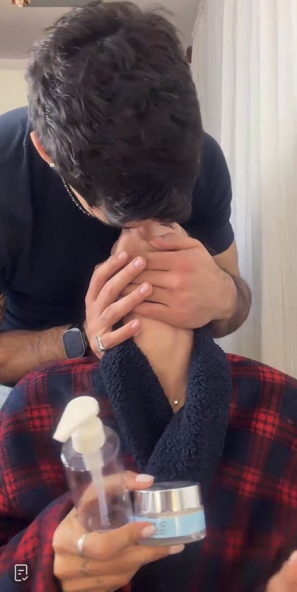 Mareluna✨ tweet media