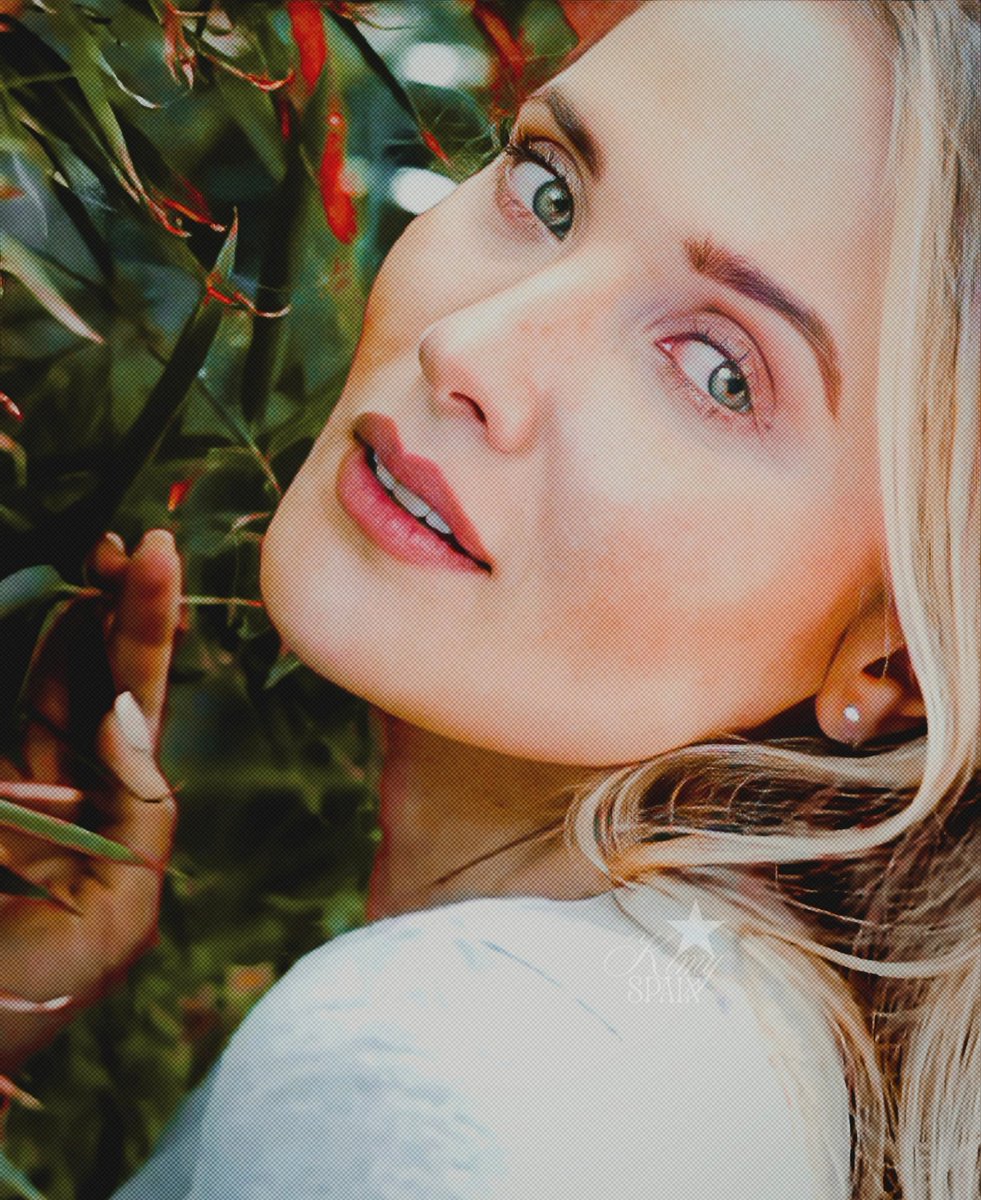 Kιʍɣ Sραιɴ tweet media