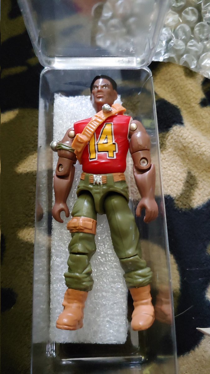 Corbra Lang tweet media