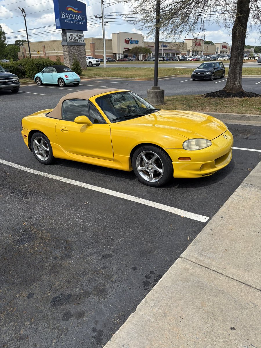 ꨄ︎ Em tweet media