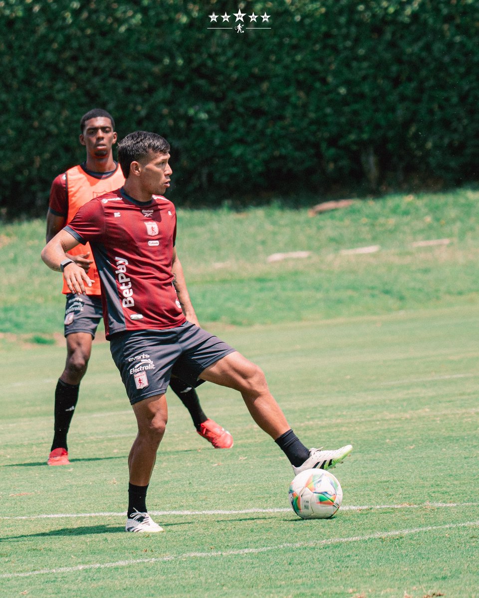 América de Cali tweet media