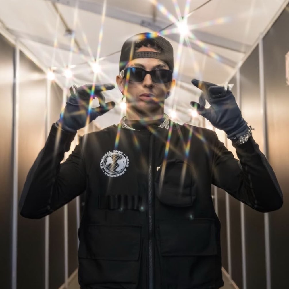 Sofia Reyes Data tweet media