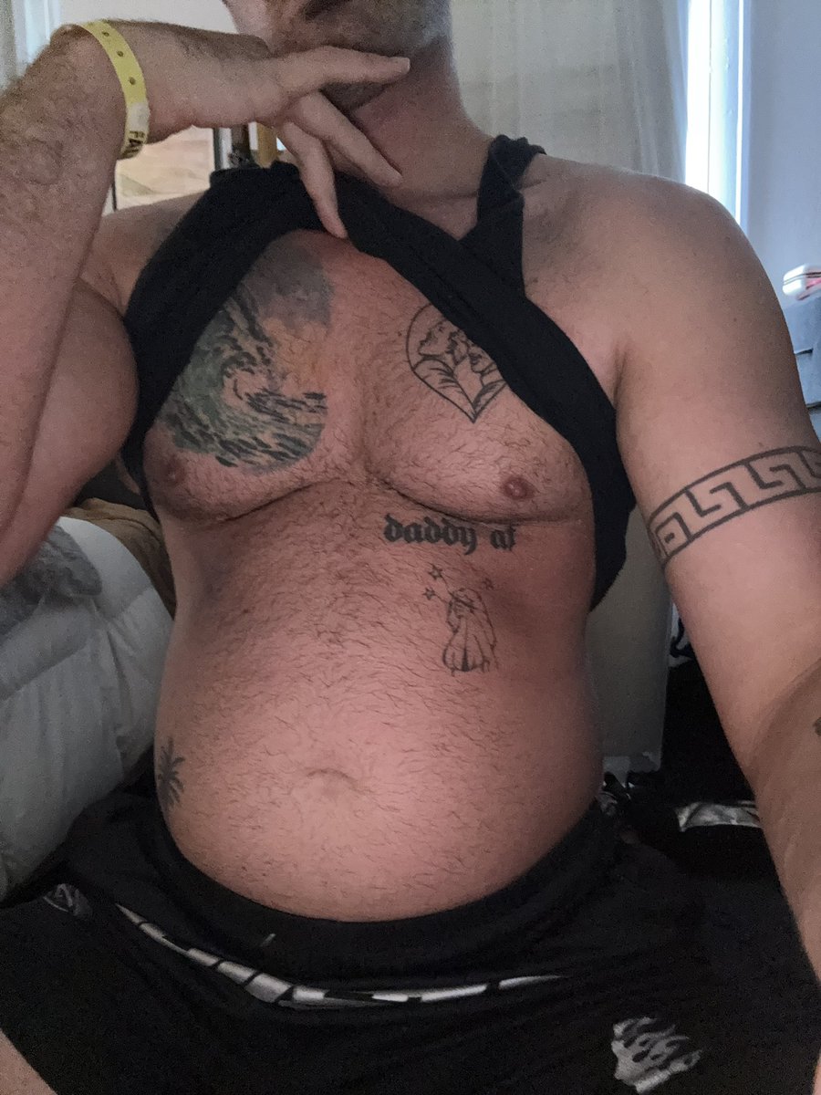 evilswiftie tweet media