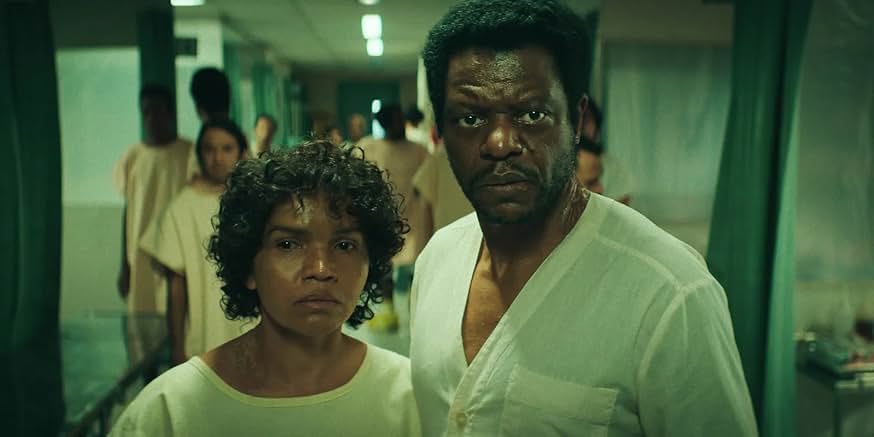 marincine's tweet photo. Impactante y reveladora,muy eficaz en su narrativa, siempre envolvente, es imprescindible la mini serie brasileña de sólo 5 episodios de #Netflix, Emergencia Radiactiva, sobre hechos reales en 🇧🇷 en 1987, que es una precisa radiografía social y política de profundo sentido humano https://t.co/ciEijhQRbE
