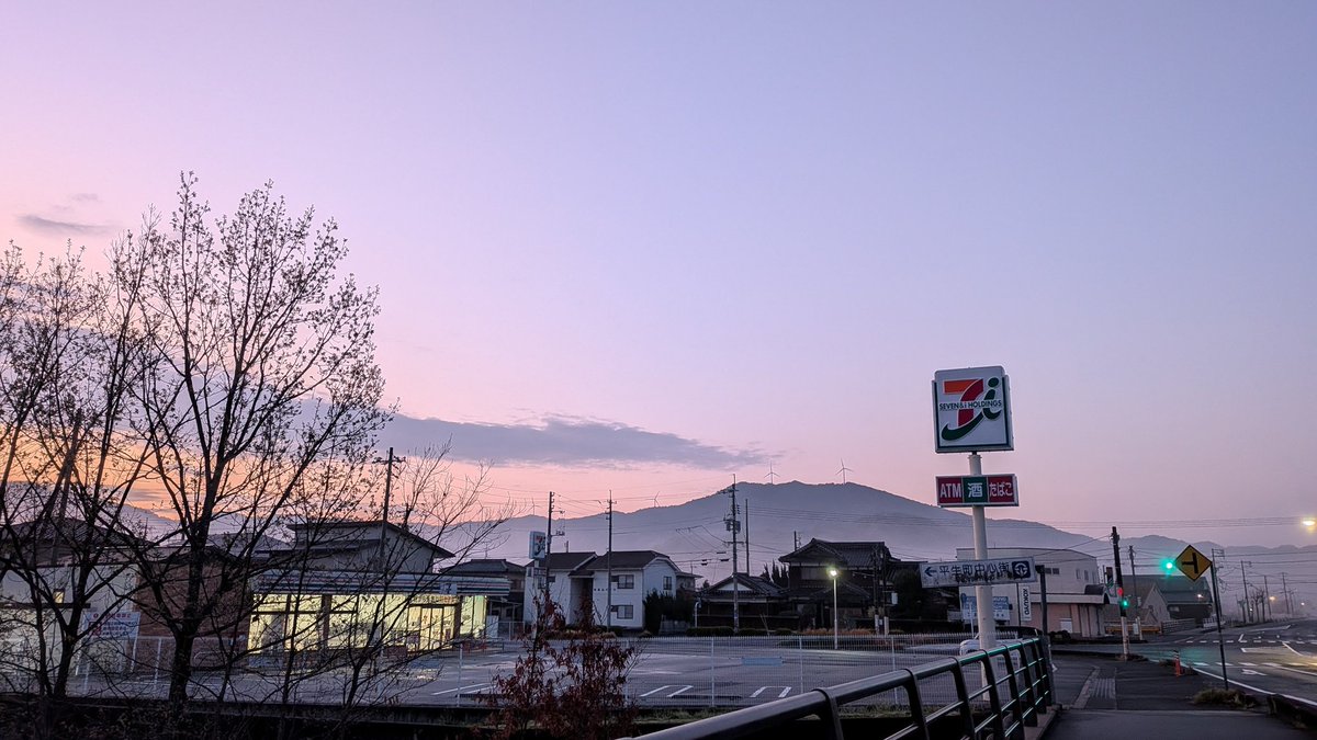 乳母車の弥七 tweet media