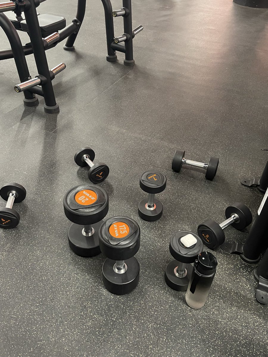 be hopeful💓🌸 tweet media