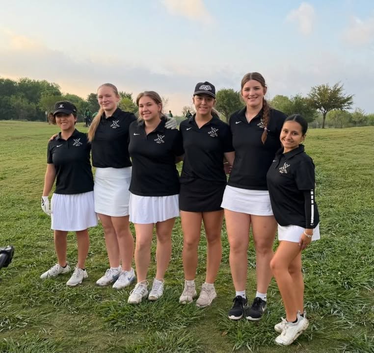 SeguinISD's tweet photo. Congratulations to the Matador Girls Golf team for an outstanding performance at the District Tournament, finishing in second place! ⛳️🥈

With this incredible achievement, they’ve earned their spot at Regionals!
Good luck, go represent and make us proud!  #MatadorPride https://t.co/nQAJYk2ln2
