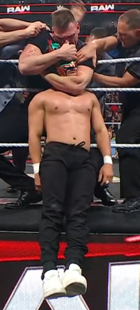 𝓜𝓲𝓬𝓱𝓪𝓮𝓵 𝓢𝓬𝓪𝓻𝓷 tweet media