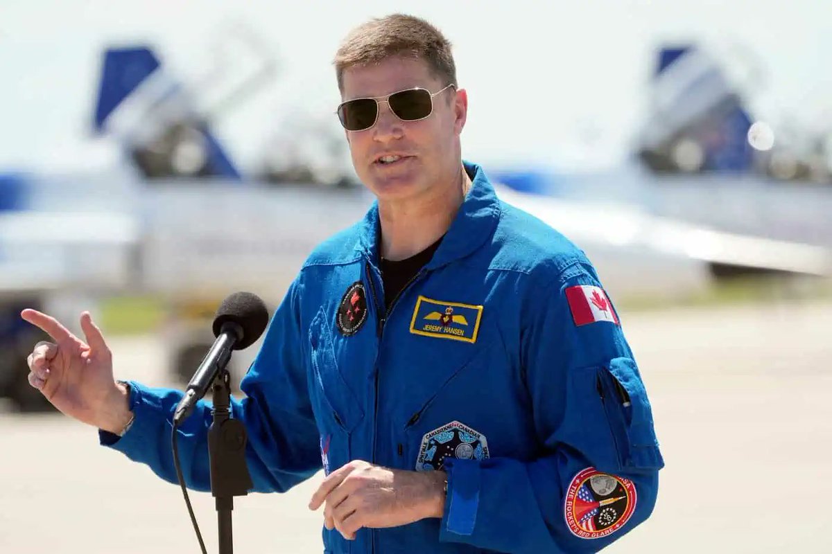 CANADIAN 🇨🇦 ASTRONAUT 🇨🇦 JEREMY 🇨🇦 HANSEN 🇨🇦