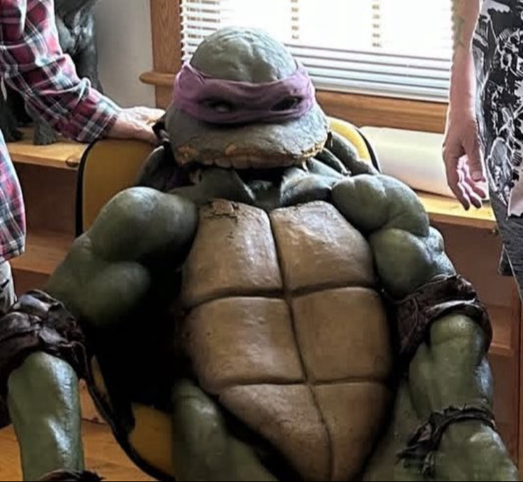 I PAID 60 BUCKS JUST FOR THEM TO TELL ME THEY CAN’T FIX MY VR HEADSET