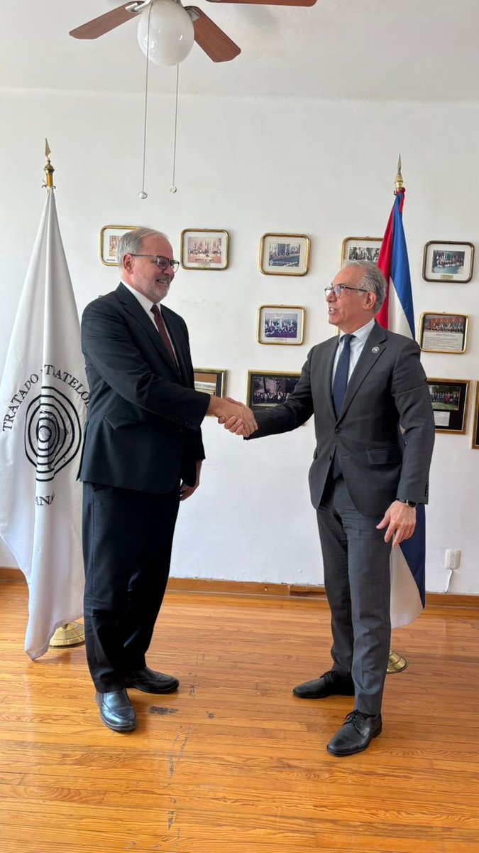 Eugenio Martínez Enríquez tweet media