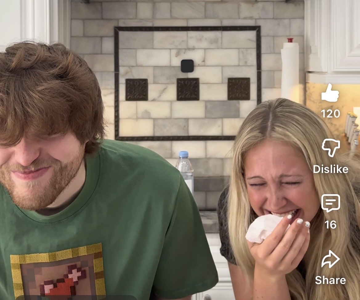 Charlie🐈‍⬛ tweet media