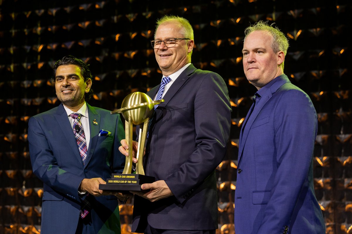 sidpatankar's tweet photo. A super eventful day emceeing & presenting @WorldCarAwards. Being on this stage in NYC is always awesome. We crowned yet another EV as #WCOTY! Announcing the @BMW iX3 as the winner was special - since Mike Reichelt - head of the Neue Klasse was there to receive the trophy!
SVP https://t.co/Ti6Yv09WlL