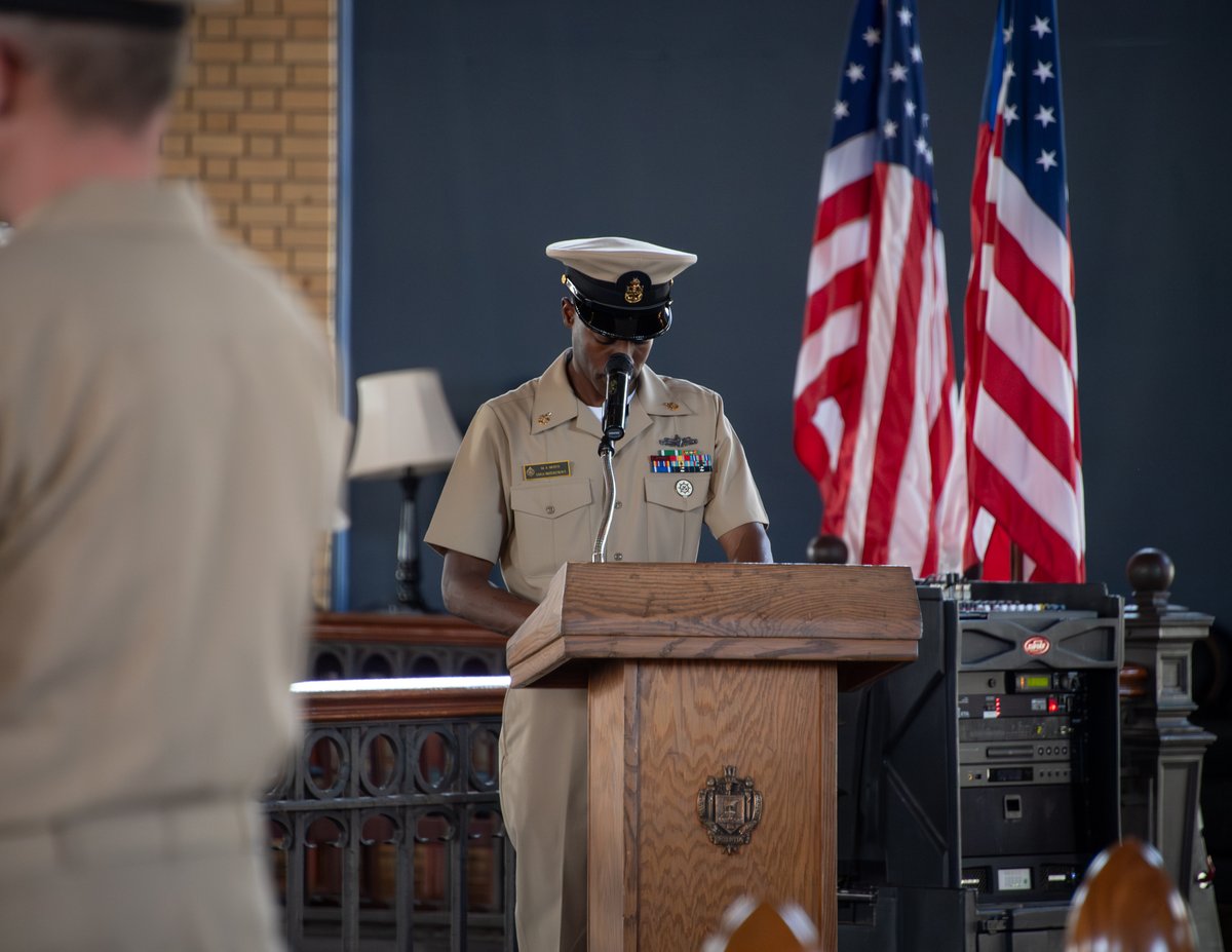 U.S. Naval Academy tweet media